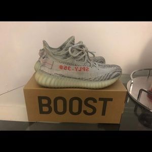 Yeezy boost blue tints